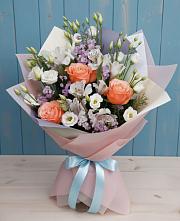 Букет цветов из:  Лизиантусы, Розы, Альстромерии и Гипсофила #REPLACE_PRED# Лысково