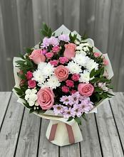Букет цветов из:  Альстромерии, Гвоздики, Розы и Хризантемы #REPLACE_PRED# Лысково