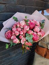 Букет розы в пальмах в Лысково Букет цветов из: Розы в Лысково